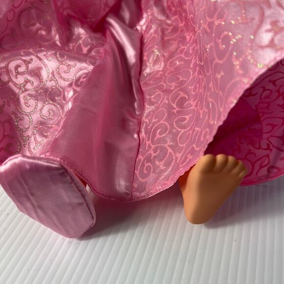 NWT Flaw Disney World Perfectly Princess Tea Party Aurora Tea Doll 19 in - Picture 6 of 10